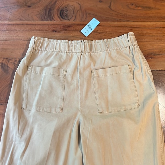 LOFT Wide Leg Pants - Picture 3 of 4